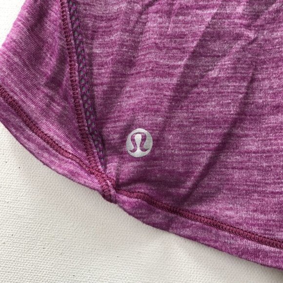 Lululemon Womens Sleeveeless Scoop Neck Built In Bra Pullover Tank Top Sz 6 - Picture 5 of 7
